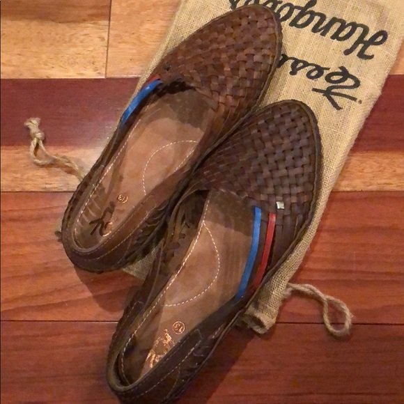 HOLAS STRIPES SANDALS // BROWN + BLUE + RED - Picture 5 of 8